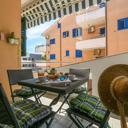 Apartment Sea Премантура Екстериор снимка
