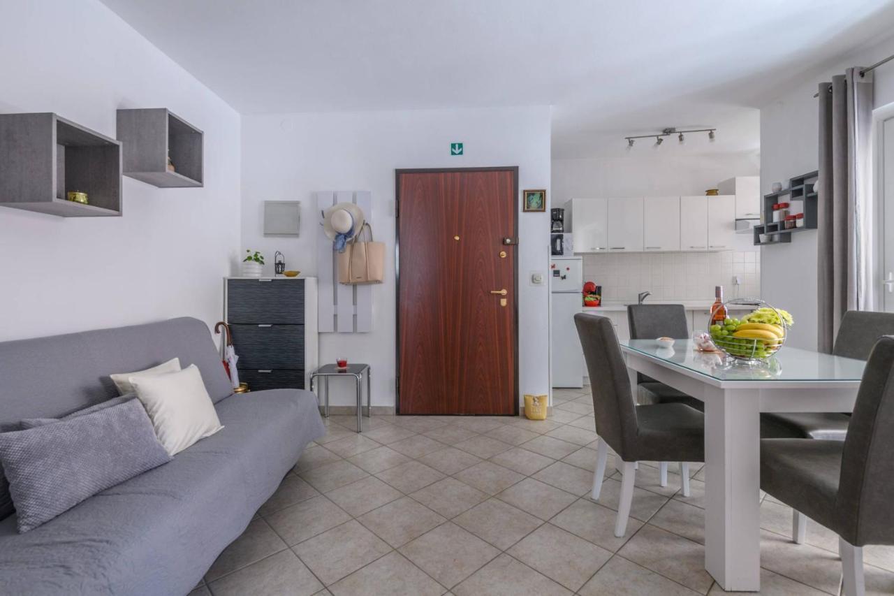 Apartment Sea Премантура Екстериор снимка